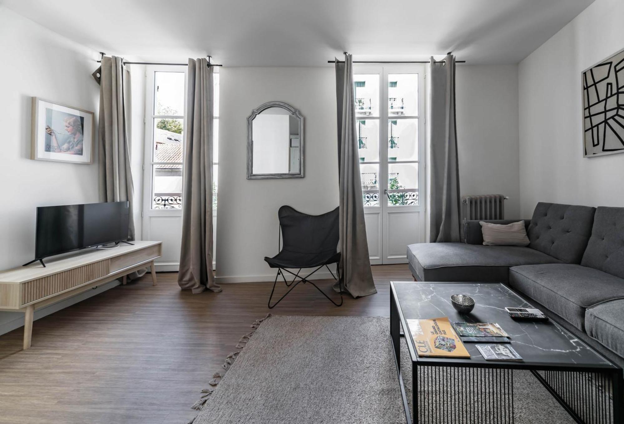 Apartment Aristide Briand - En Centre